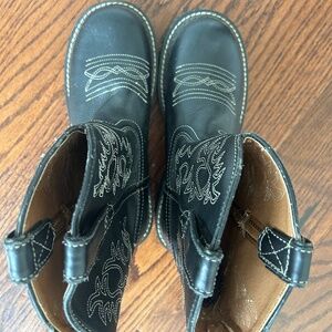 Ariat Fatbaby western boots (black)